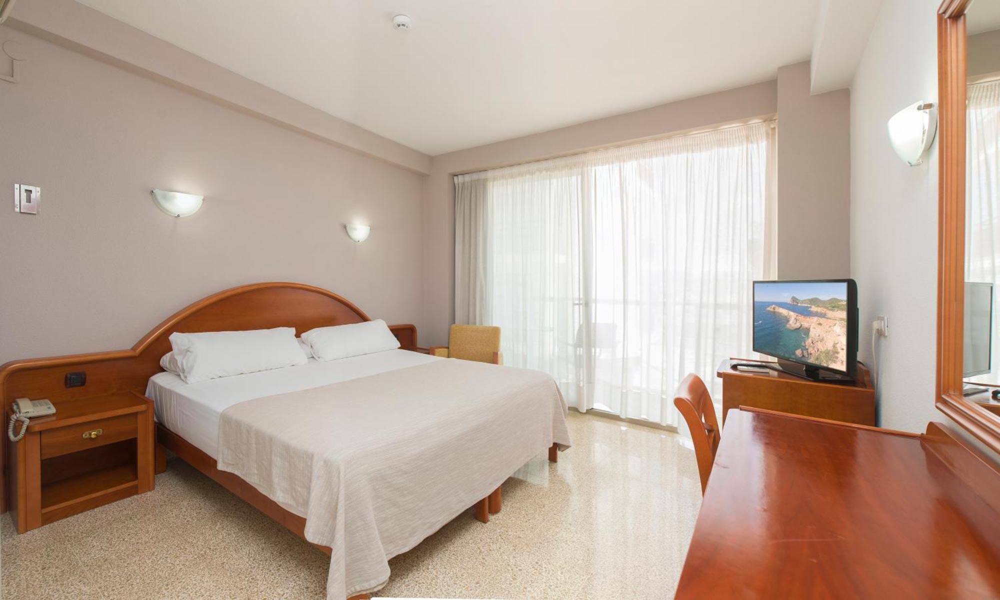 Hotel Marfil San Antonio  Bagian luar foto